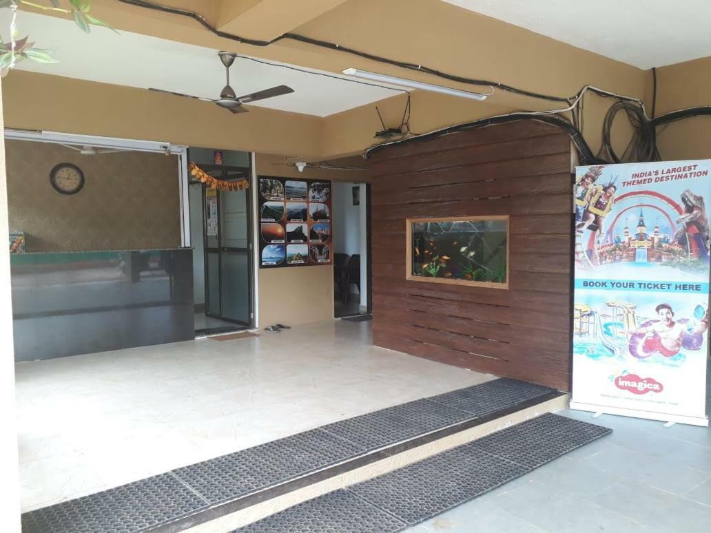 Maharaja Family Guest House Lonavala Ngoại thất bức ảnh